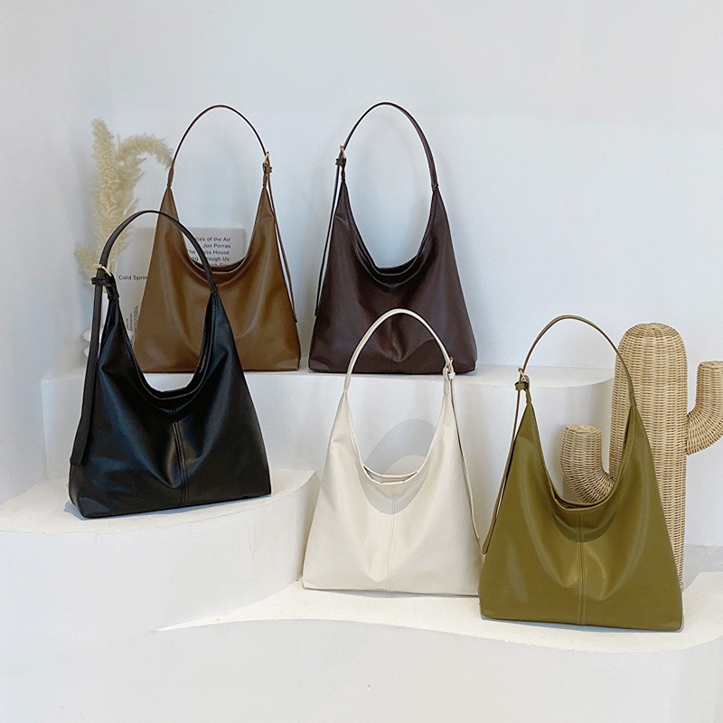 Leatherwork Workshop - Zachte schoudertas van kunstleer, grote effen