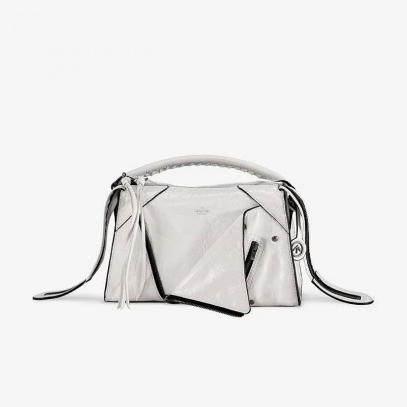 2024 Herfst/Winter Nieuwe Polo - Leatherwork Rivets recensie en prijs