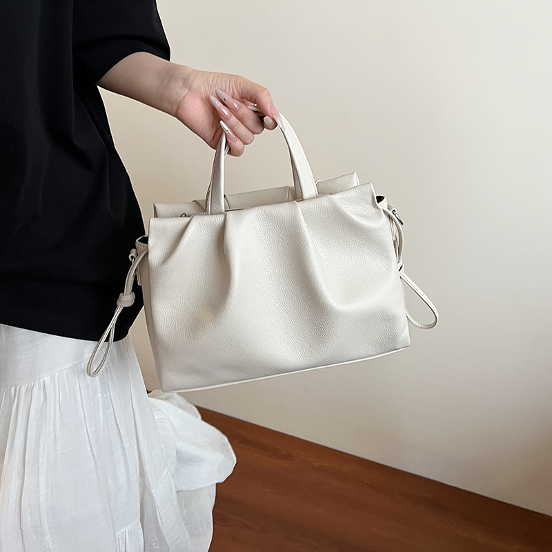 Trendy crossbodytas van PU-lee - Leatherwork Workshop recensie en prijs